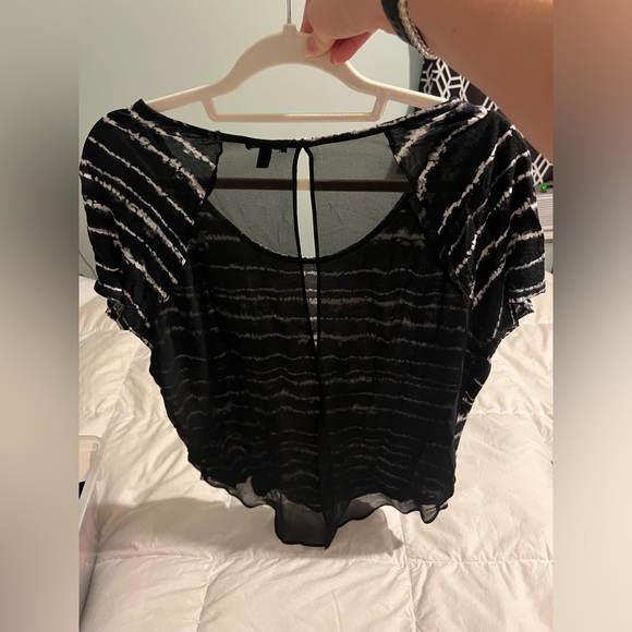 Black and White Striped Shirt with Sheer OPEN back - Picture 2 of 4